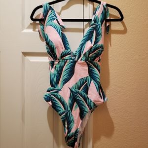 One piece bathing suit